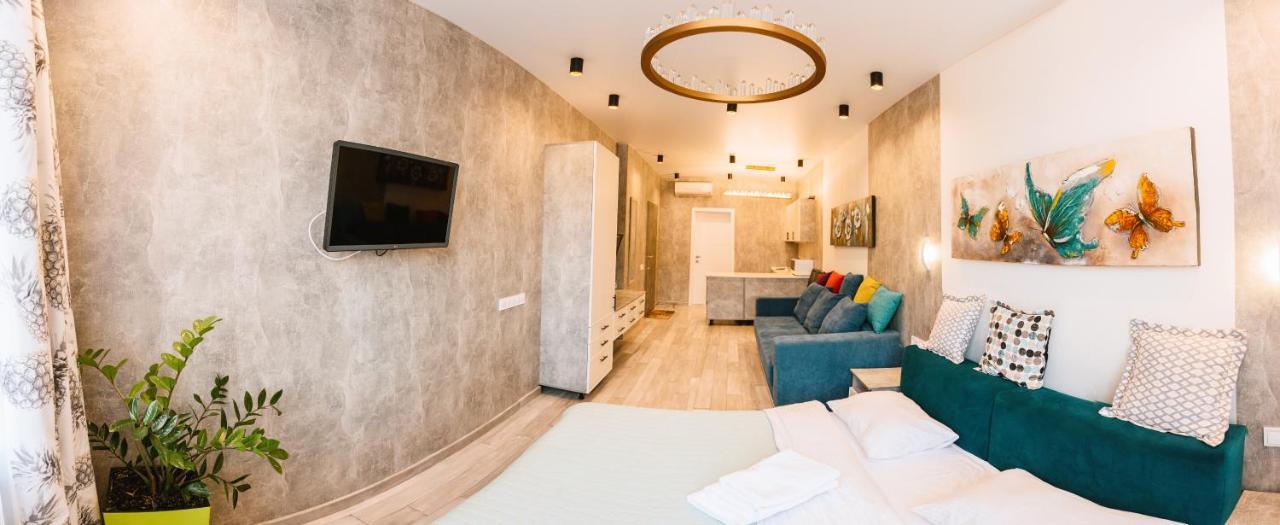 Royal Tower Luxurious Smart Residence Kyiv Exterior photo